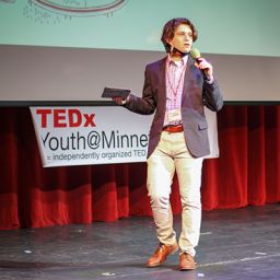 MHS Talabalar Mezbon Uchinchi Yillik TEDxYouth@MinnetonkaHS